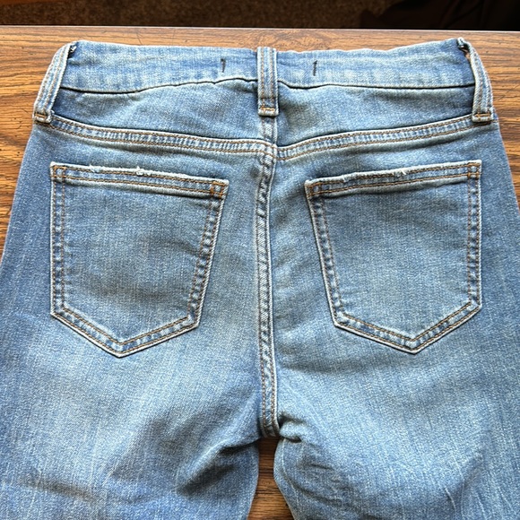 Willow & Root, Mid Rise - Picture 3 of 4